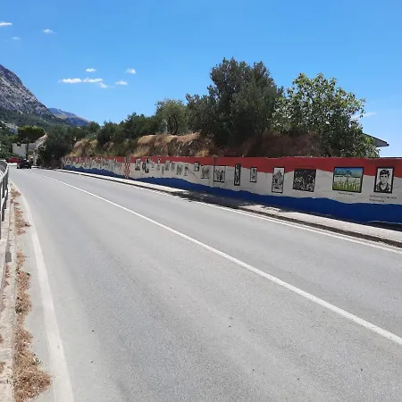D&m1 * Makarska