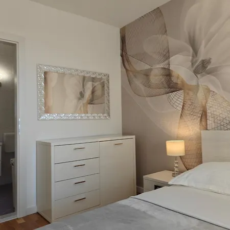 D&m1 Apartamento Makarska